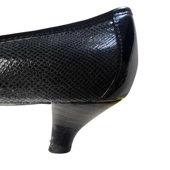 Anne Klein Kitten Heel Pointed Toe Snakeskin Tassel Loafers Size 8.5 - Picture 12 of 13